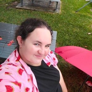 Meet your Posher, Nikki